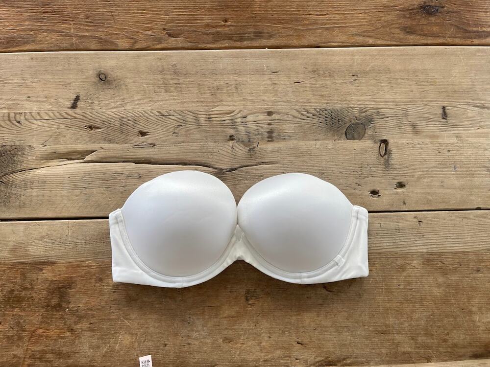 Victoria's Secret‎ Smooth White Satin 32DD Very Sexy Push-Up Strapless Bra VS